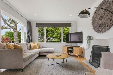 Photo of property in 19 Swan Crescent, Pakuranga, Auckland, 2010