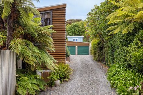 Photo of property in 48 Matai Road, Raumati South, Paraparaumu, 5032