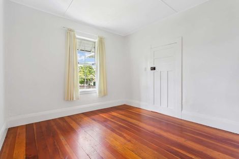 Photo of property in 1/62 Old Wairoa Road, Papakura, 2110