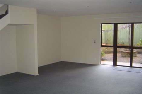 Photo of property in 10 George Street, Thorndon, Wellington, 6011