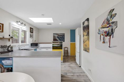 Photo of property in 2/15 Knowles Street, St Albans, Christchurch, 8052