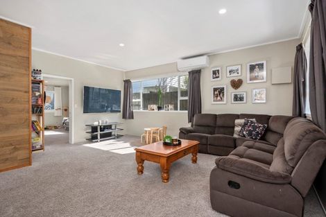 Photo of property in 43b Percy Road, Papamoa Beach, Papamoa, 3118