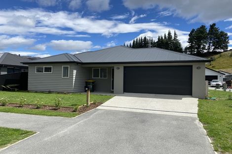 Photo of property in 48 Peterley Road, Lower Shotover, Queenstown, 9304