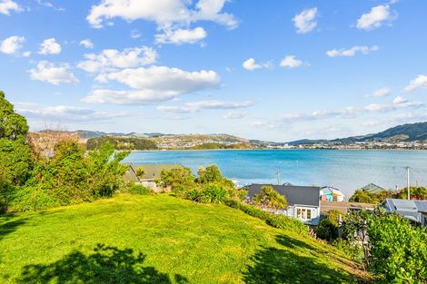 Photo of property in 7 Onepoto Road, Titahi Bay, Porirua, 5022