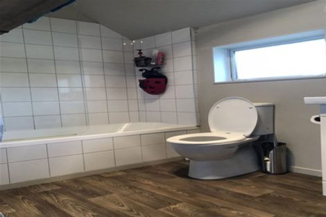 Photo of property in 3/16 Black Rock Road, Newlands, Wellington, 6037