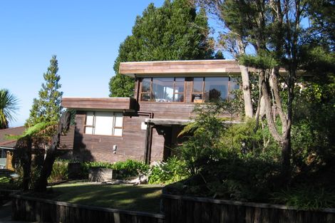 Photo of property in 24 Hillcrest Road, Hatfields Beach, Orewa, 0931