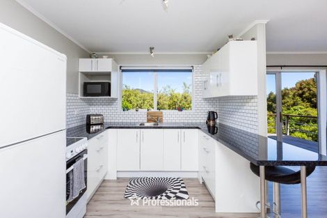 Photo of property in 151 Kamahi Street, Stokes Valley, Lower Hutt, 5019