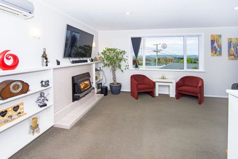 Photo of property in 11 Puriri Crescent, Lansdowne, Masterton, 5810
