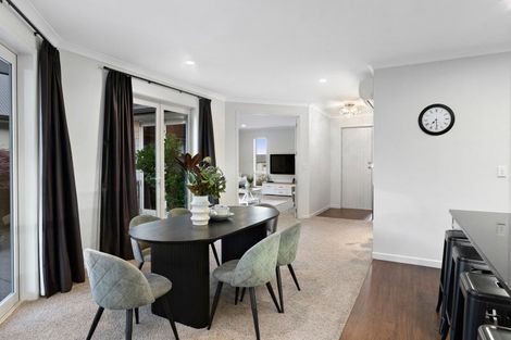 Photo of property in 6 Hampshire Court, Flagstaff, Hamilton, 3210