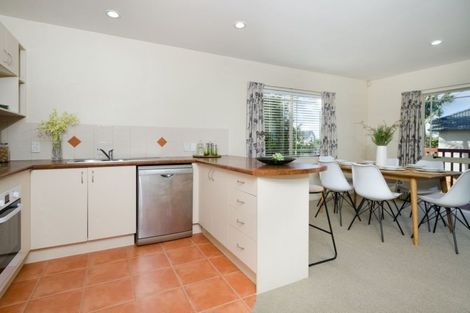 Photo of property in 143e Hobsonville Road, West Harbour, Auckland, 0618