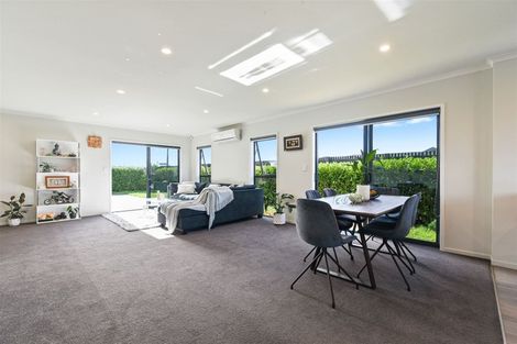 Photo of property in 2 Capper Crescent, Chartwell, Hamilton, 3210