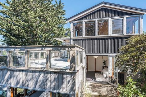 Photo of property in 15 Renown Road, Raumati South, Paraparaumu, 5032