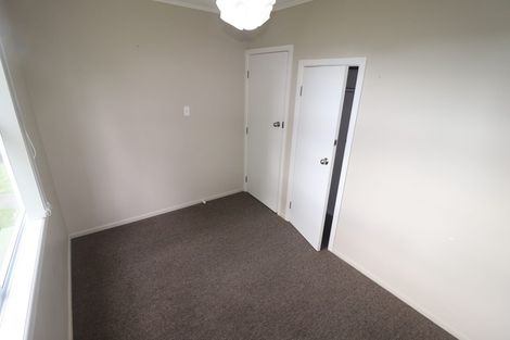 Photo of property in 81 Sturges Road, Henderson, Auckland, 0612