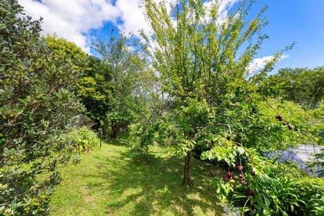 Photo of property in 32-34 Moana View Road, Waikawa, Picton, 7220