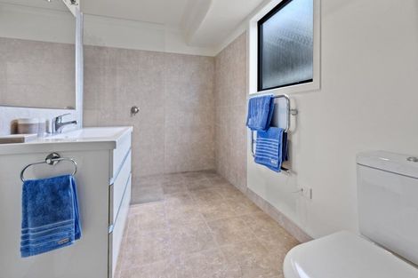 Photo of property in 83 Harbour View Road, Omokoroa, 3114