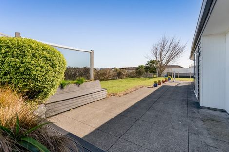 Photo of property in 28a Jules Crescent, Bell Block, New Plymouth, 4312