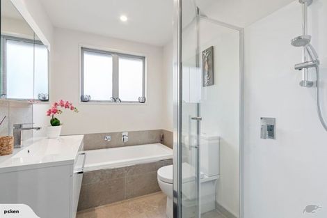 Photo of property in 429 Bower Avenue, Parklands, Christchurch, 8083