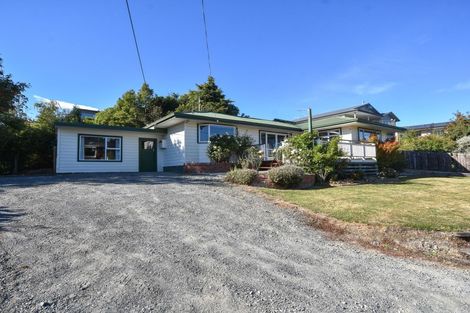 Photo of property in 14 Kilgour Street, Waihola, Milton, 9073