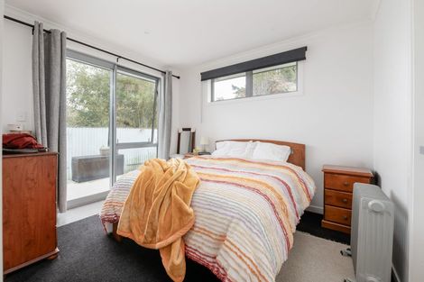 Photo of property in 35e Ross Crescent, Fairfield, Hamilton, 3214