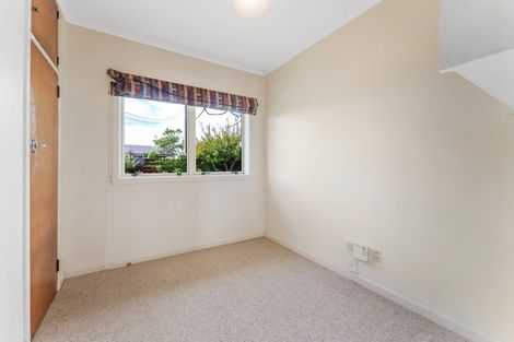 Photo of property in 86 Mellons Bay Road, Mellons Bay, Auckland, 2014