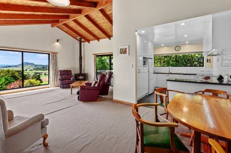 Photo of property in 8 Old Loop Road, Ngararatunua, Whangarei, 0176