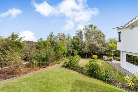 Photo of property in 50 Rosella Grove, Waimauku, 0812