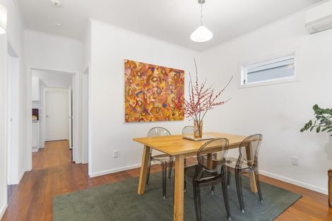 Photo of property in 1/7 Evan Street, Belmont, Auckland, 0622