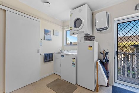 Photo of property in 130q Lakeside Drive, Orewa, 0931