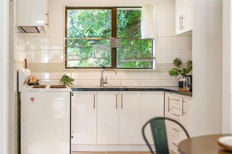 Photo of property in 93a Broderick Road, Johnsonville, Wellington, 6037