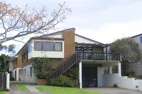 Photo of property in 24 Te Ngaio Road, Mount Maunganui, 3116
