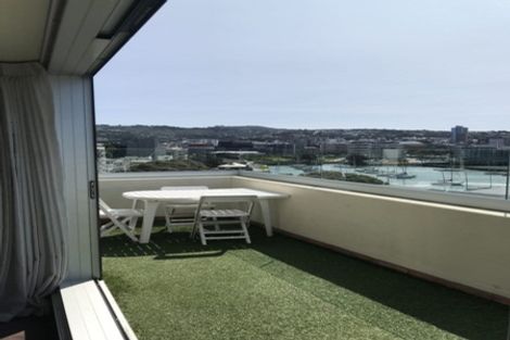 Photo of property in 154 Oriental Parade, Oriental Bay, Wellington, 6011