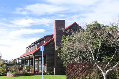 Photo of property in 32 Clivedene Street, Matua, Tauranga, 3110