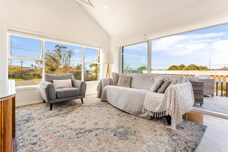 Photo of property in 1/175 Stredwick Drive, Torbay, Auckland, 0630