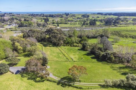 Photo of property in 15 Hadfield Road, Peka Peka, 5391