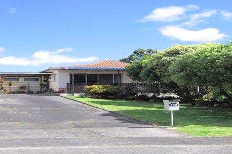 Photo of property in 1/15 Claresholm Place, Mangere Bridge, Auckland, 2022