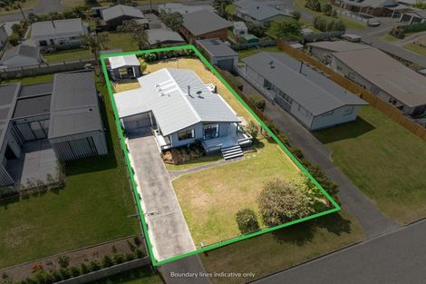 Photo of property in 117 Weka Street, Whangamata, 3620
