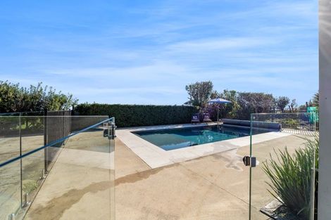 Photo of property in 7091 South Road, Warea, New Plymouth, 4381