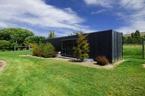 Photo of property in 636 Bannockburn Road, Bannockburn, Cromwell, 9384