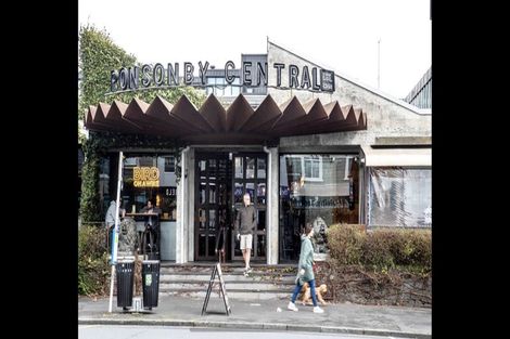 Photo of property in 2/24 West End Road, Herne Bay, Auckland, 1022