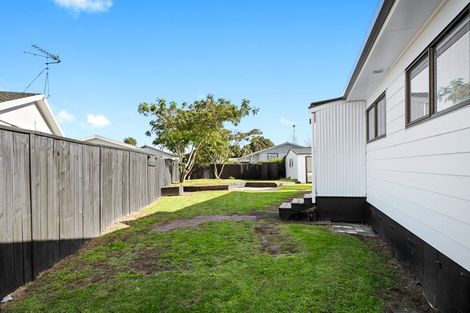 Photo of property in 4 Bradley Place, Nawton, Hamilton, 3200