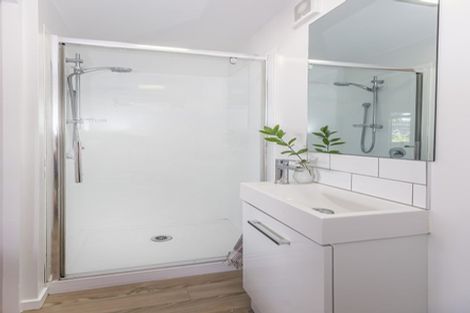 Photo of property in 11b Caroline Street, Mount Victoria, Wellington, 6011