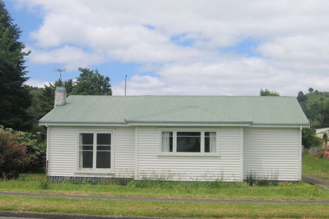 Photo of property in 43 Ngatai Street, Taumarunui, 3920