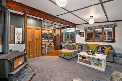 Photo of property in 1070 Queen Street East, Levin, 5510