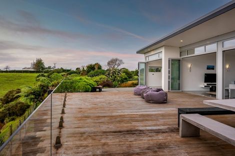 Photo of property in 11 Wilson Road, Urenui, 4375