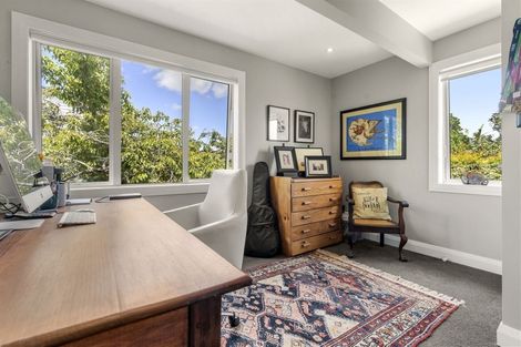 Photo of property in 1 Seacliffe Avenue, Belmont, Auckland, 0622