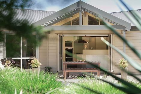 Photo of property in 27 Cascade Way, Paraparaumu, 5032