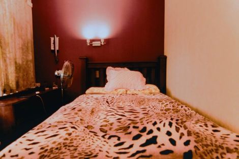 Photo of property in 30 Napier Road, Terrace End, Palmerston North, 4410