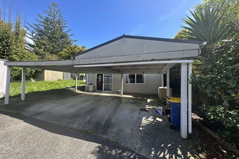 Photo of property in 46 Glendene Avenue, Glendene, Auckland, 0602