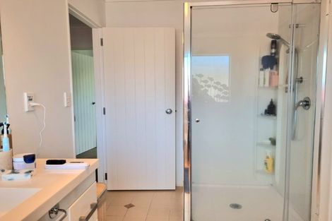 Photo of property in 5 Carlsberg Place, Papamoa Beach, Papamoa, 3118