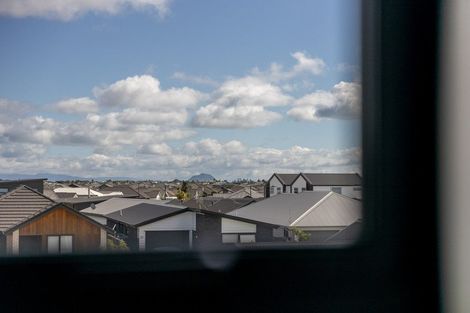 Photo of property in 10 Liberty Street, Papamoa, 3118